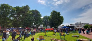 Trotz dem zeitweise schlechtem Wetter und starken Regenschauern wurde das Kinderfest der Diakonie gut besucht. Fotos: Diakonie Wesermarsch